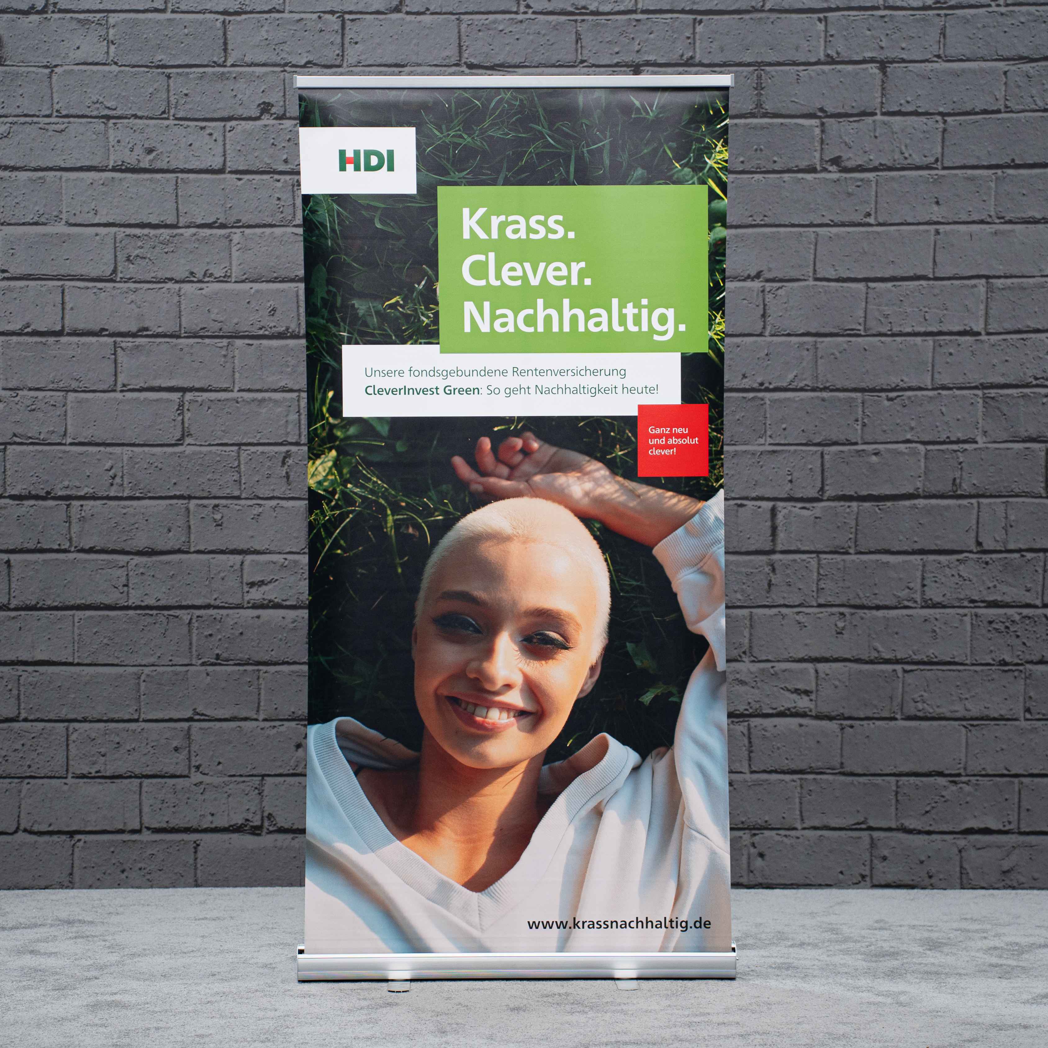 Roll-Up · Krass. Clever. Nachhaltig. · CleverInvest Green (rot)