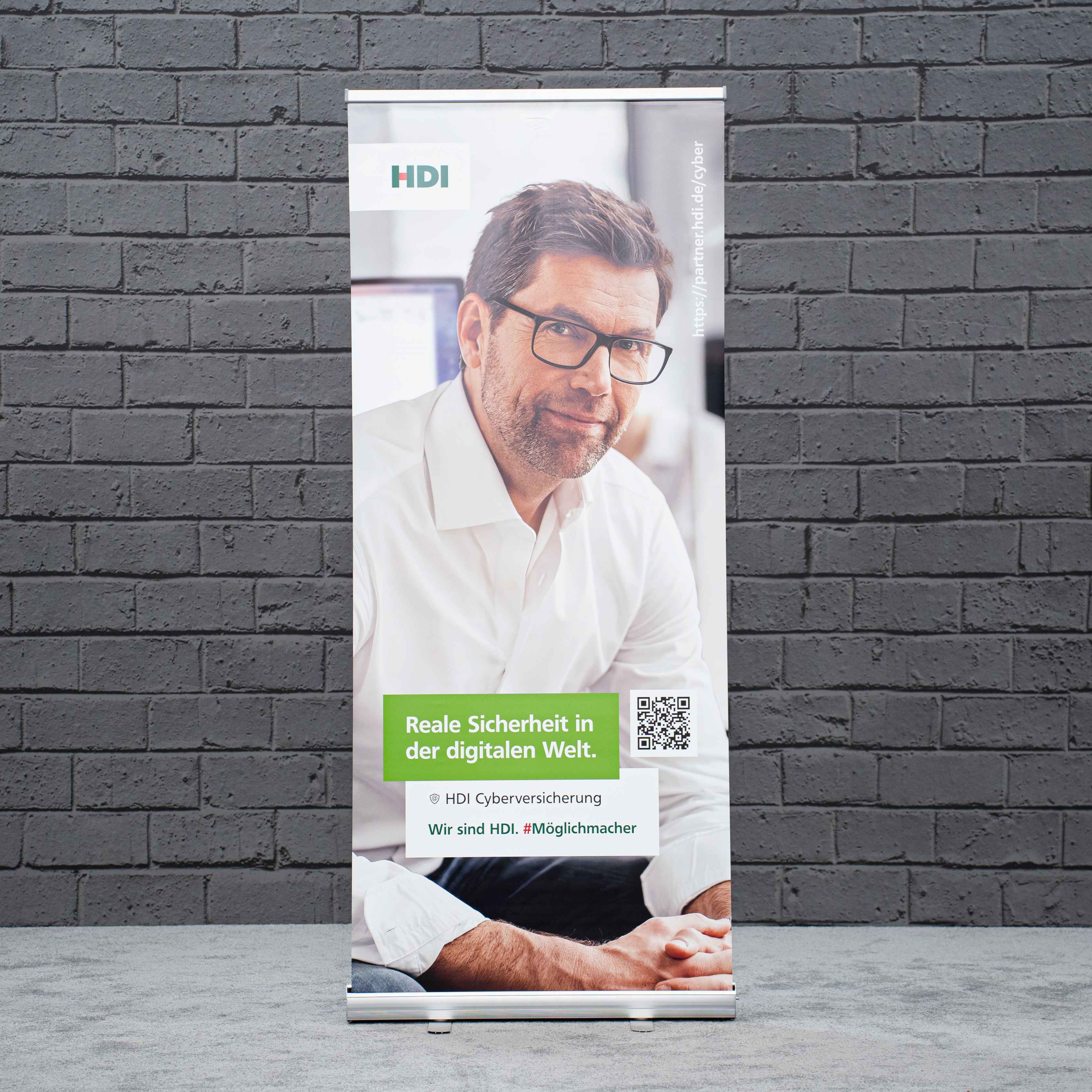 Roll-up · HDI Cyber · #Möglichmacher